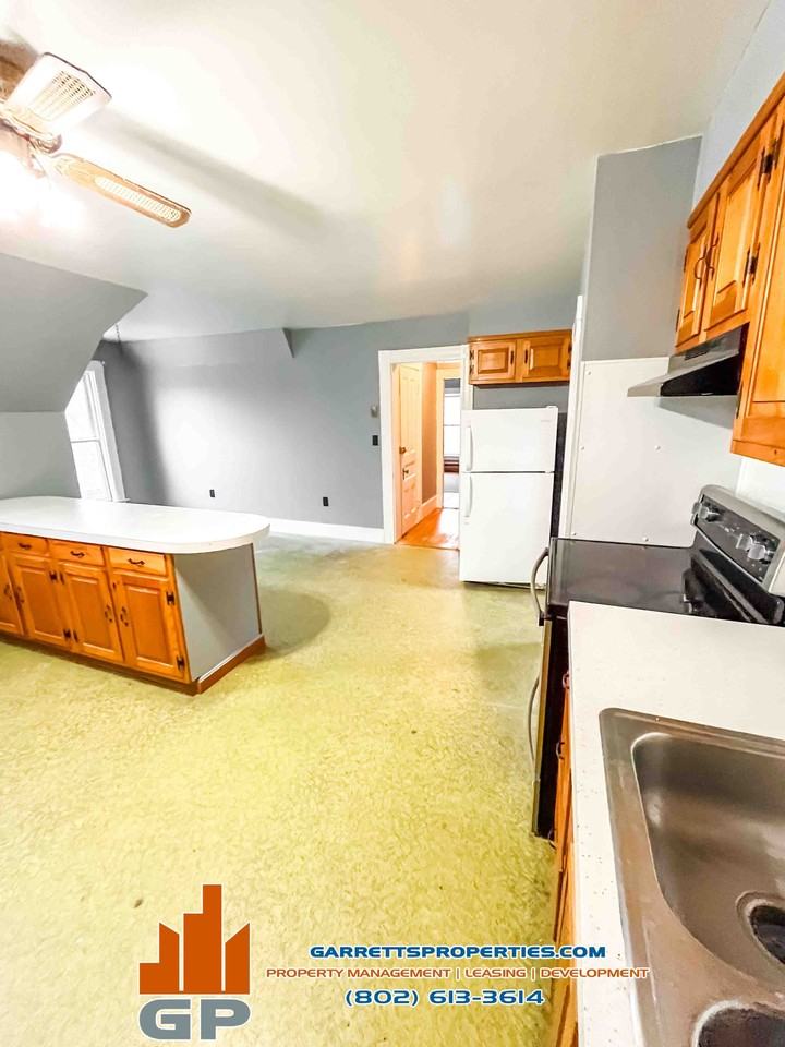 24 Steeple Place - Photo 7 of 13