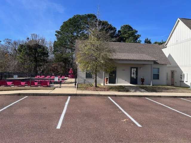 Taylor Road Cottage - Photo 6 of 50