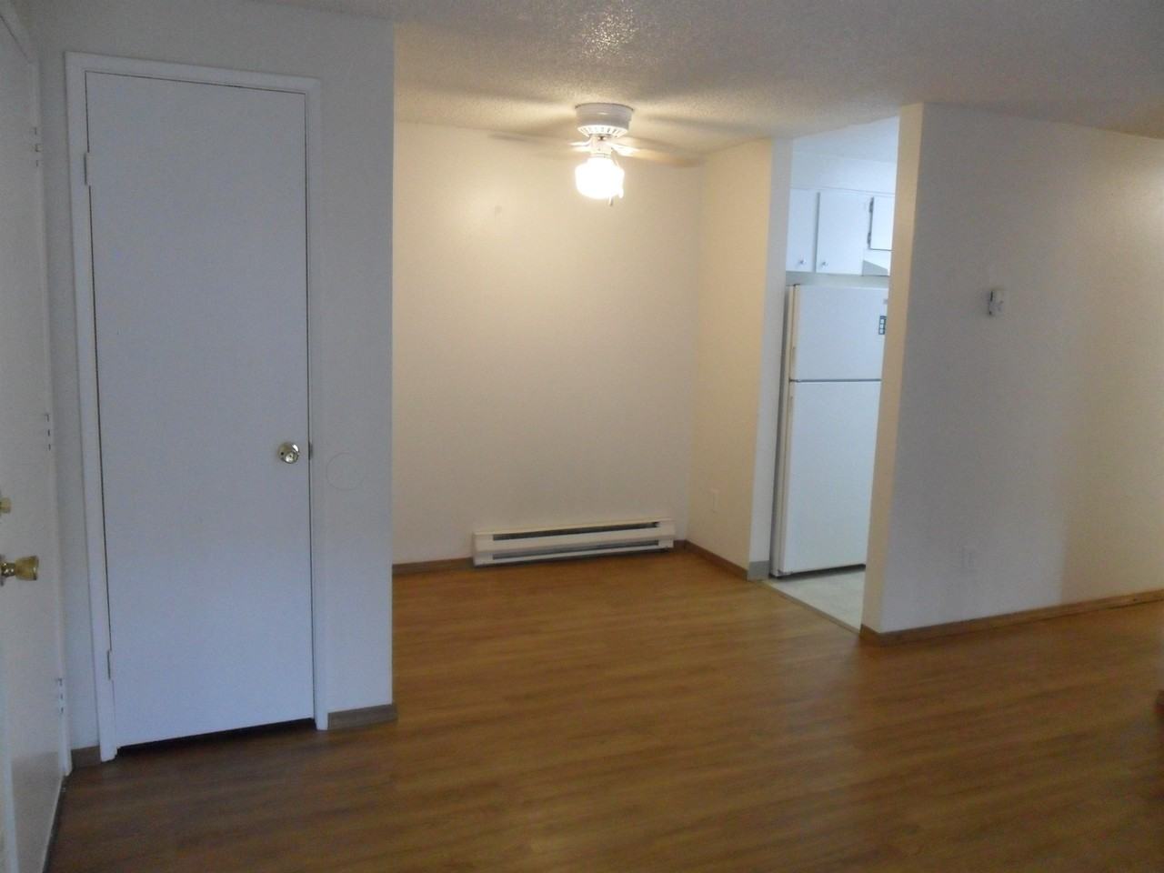Valley Brook Apts - Photo 2 of 34