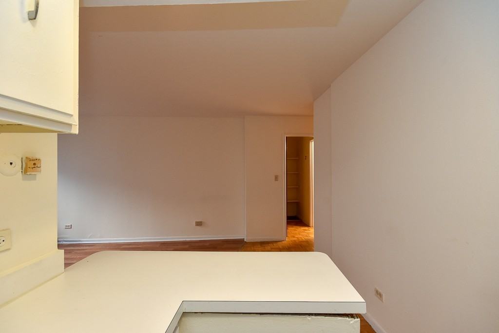 663 Grace Court #D504 - Photo 5 of 16