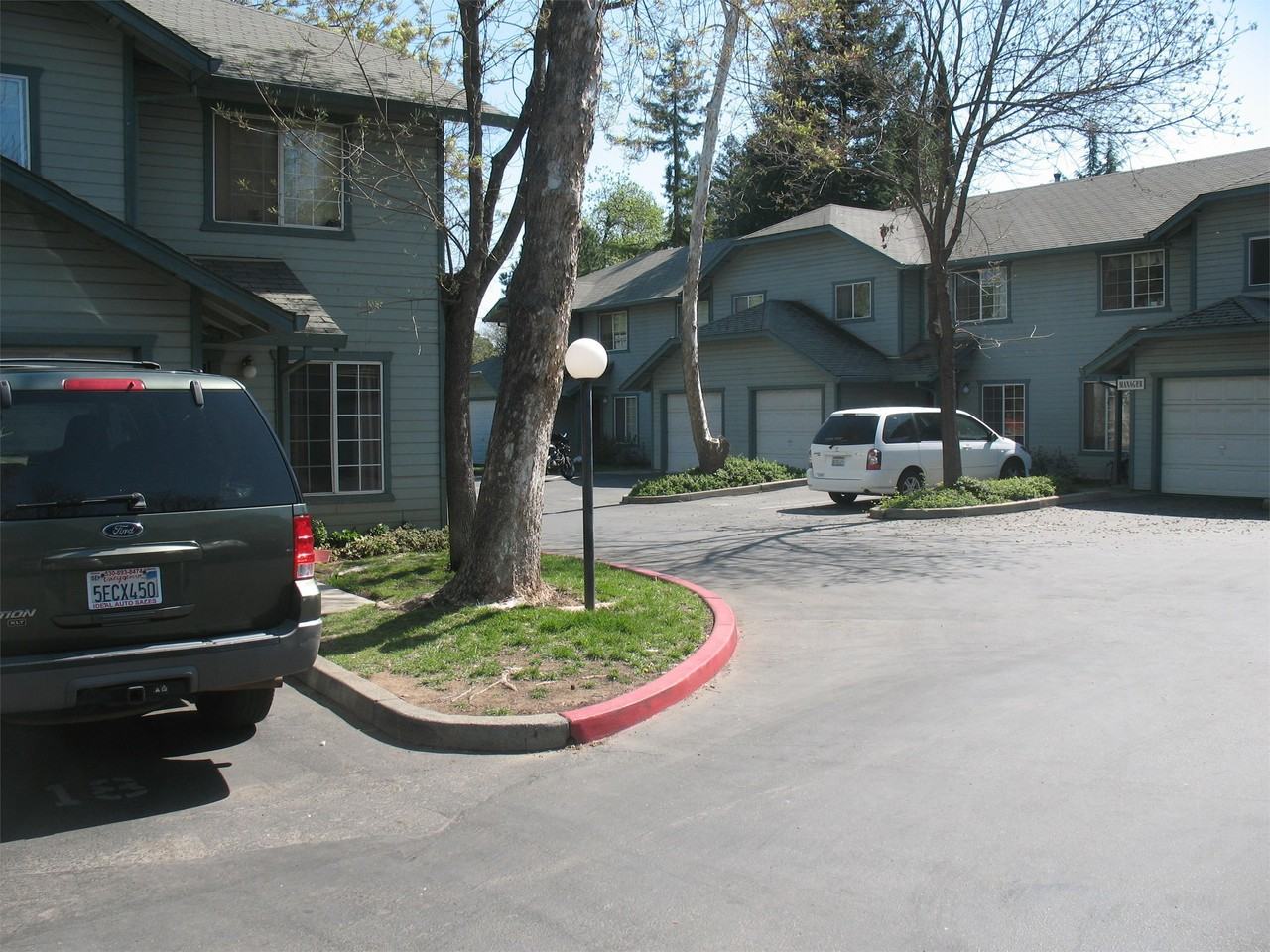 Humboldt Ridge Townhouses - Photo 7 of 7