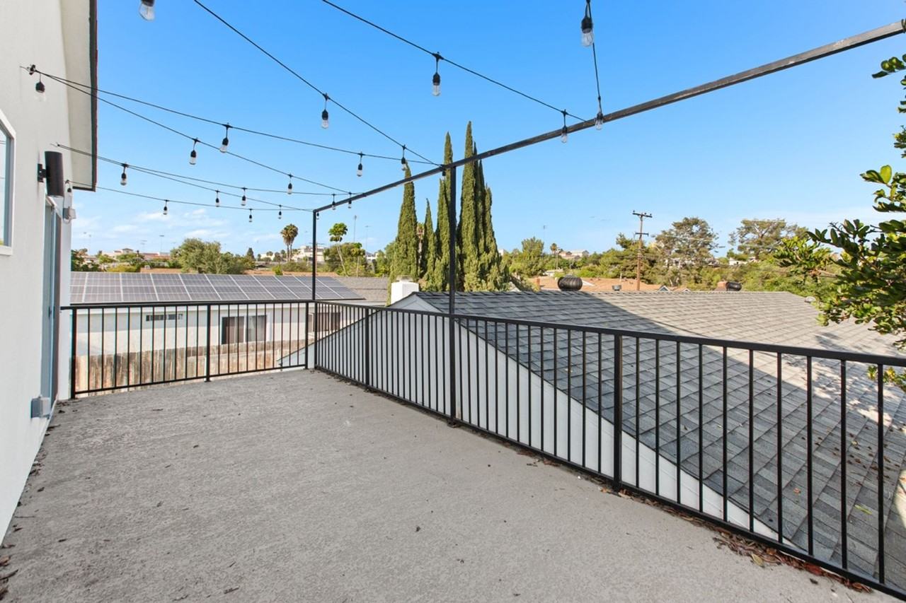 5042 54th St - Photo 7 of 24