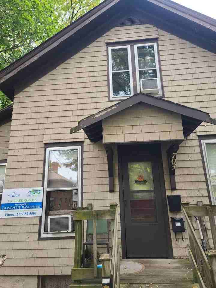 703 W High St - Photo 6 of 13