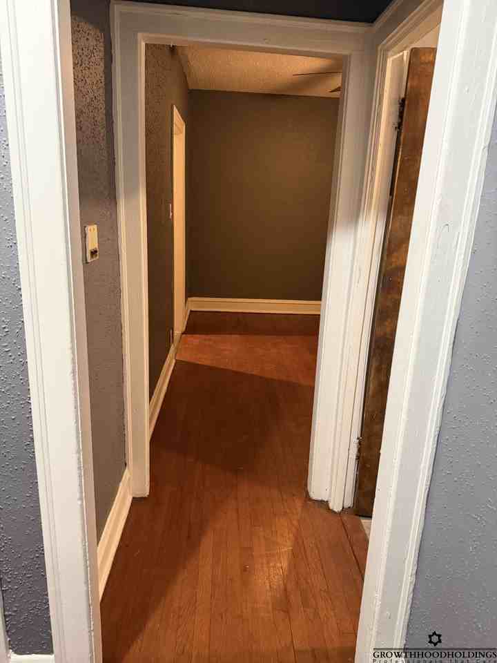 2410 East 77th Street #3E - Photo 5 of 11