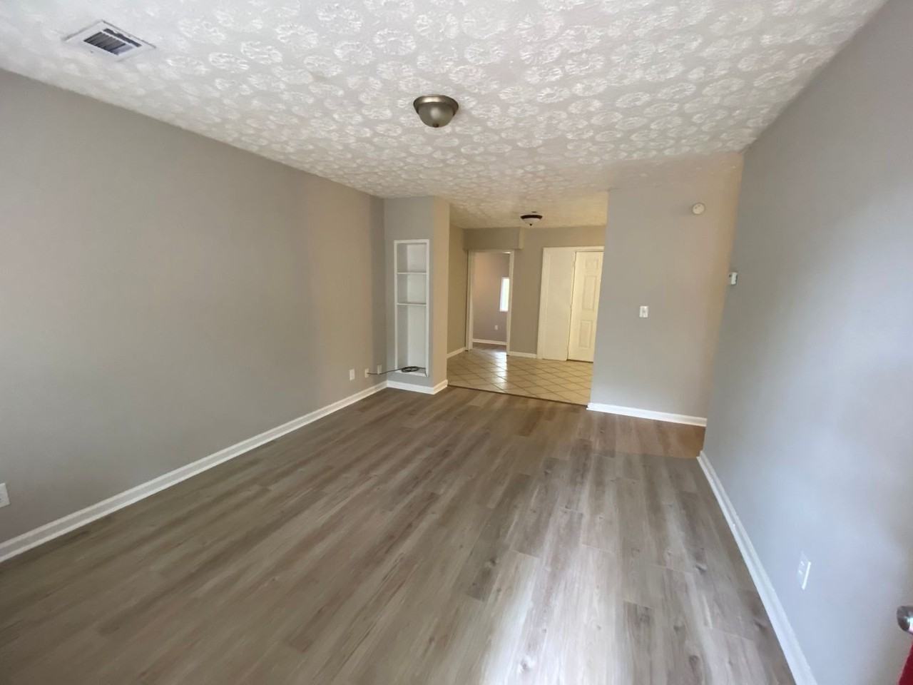 1236 Sturkie Avenue - Photo 4 of 9