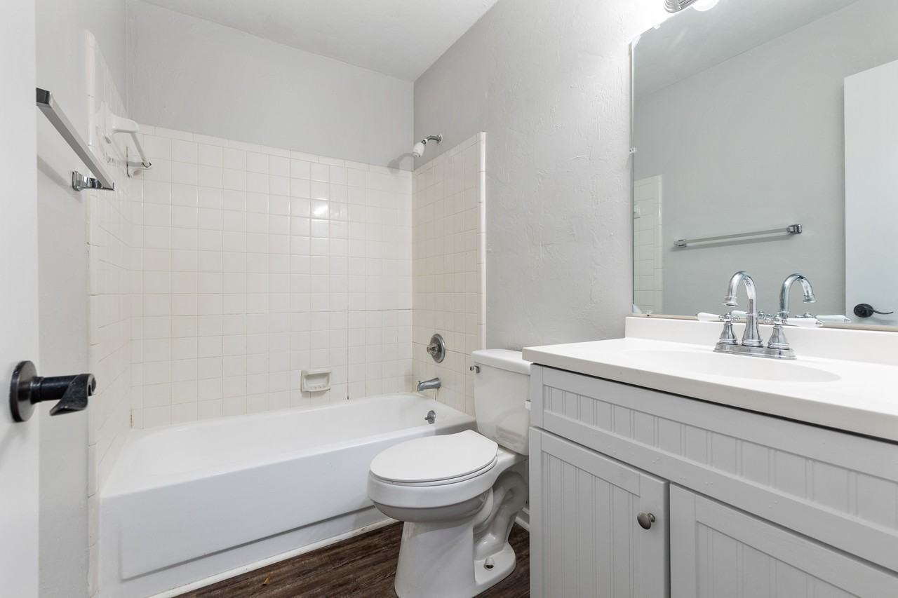 Edgewood @ Midtown - Photo 3 of 20