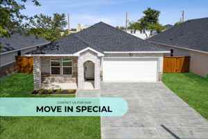 featured image of 805 Exeter St