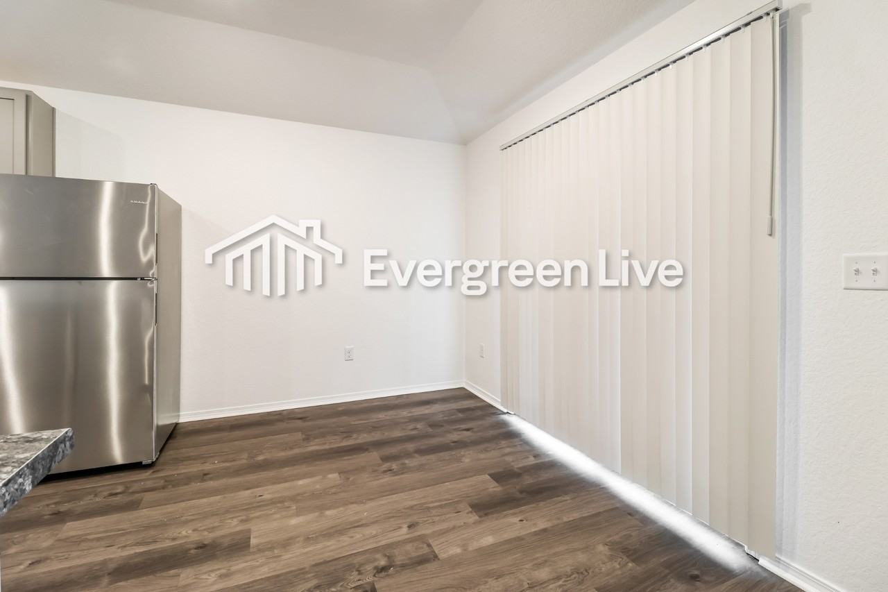 154 Meadow Drive - Photo 5 of 15