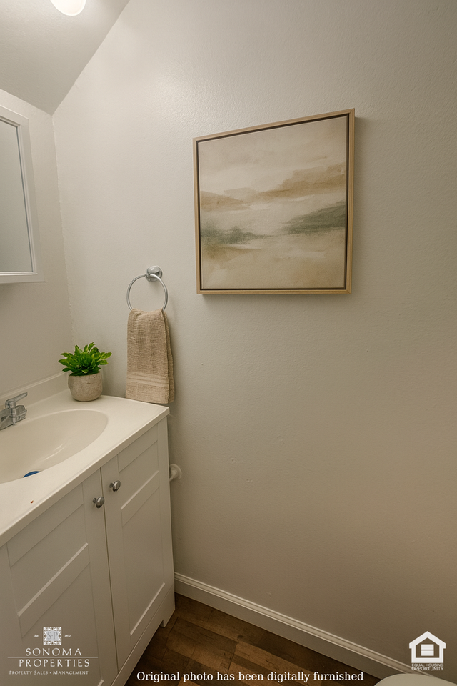 748 Laurel Ave - Photo 7 of 16