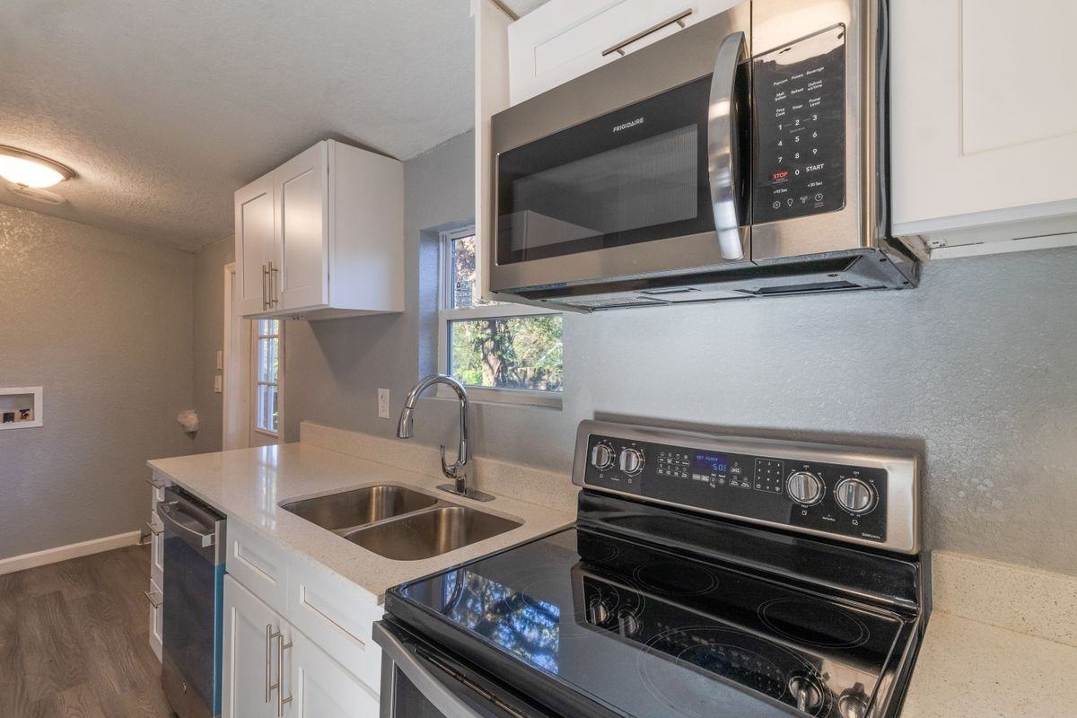 3245 Byo Road - Photo 3 of 4