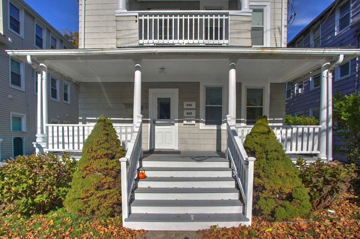 543 Midland Street - Photo 2 of 8