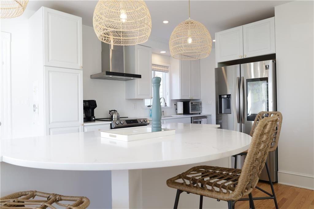 299 Prospect Avenue - Photo 5 of 28