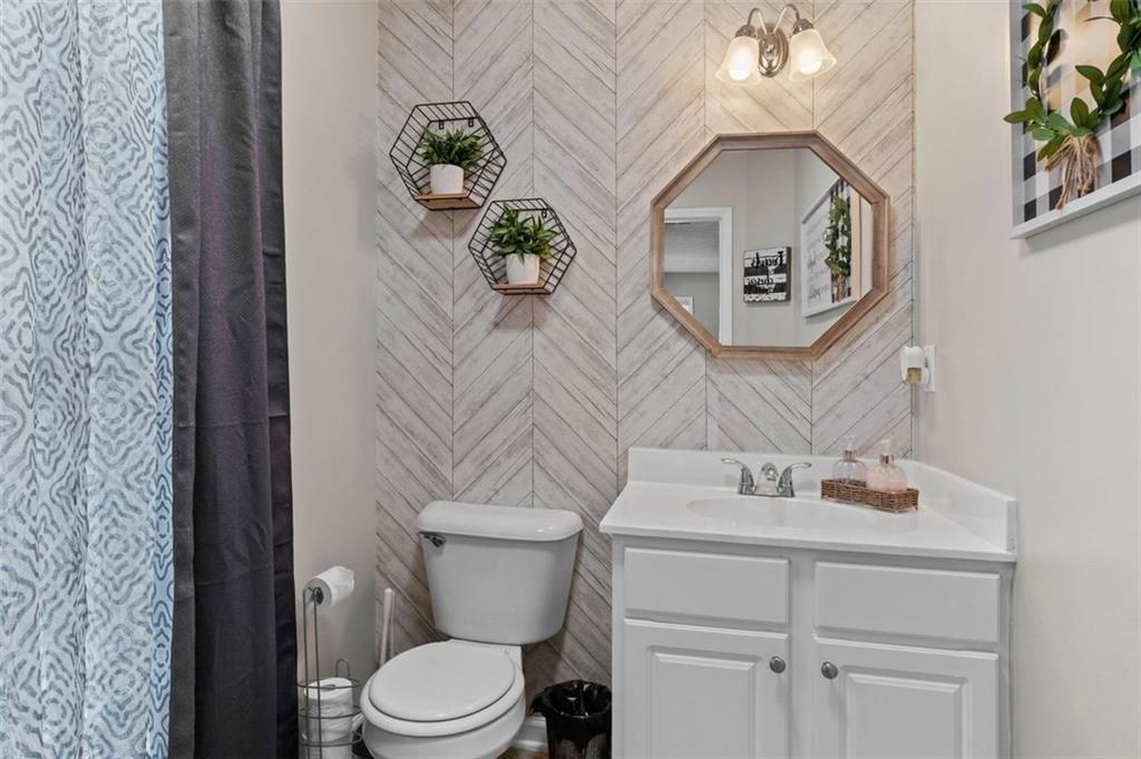 6115 Riveroak Terrace - Photo 7 of 41