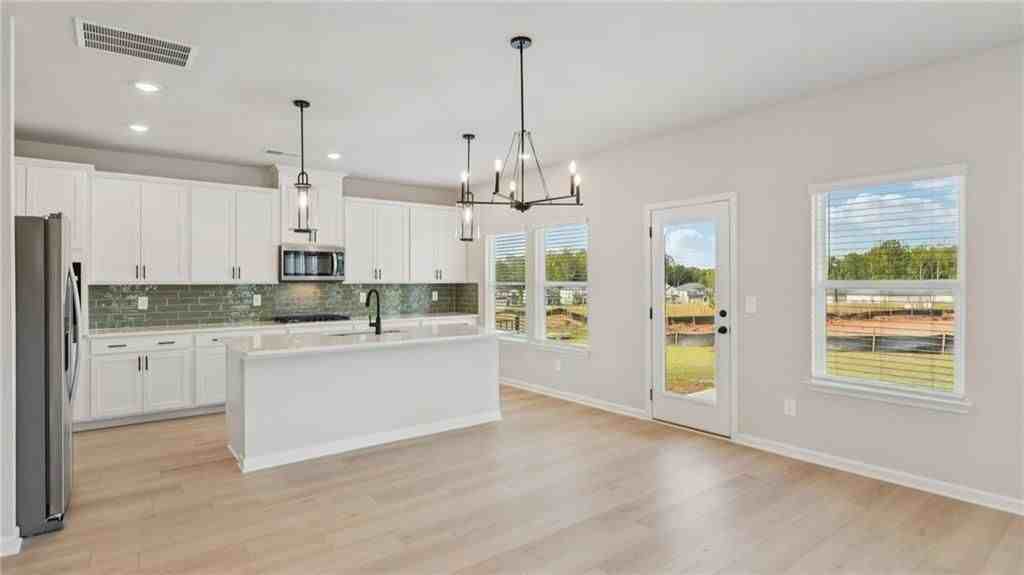 2968 Sweet Red Cir - Photo 4 of 24