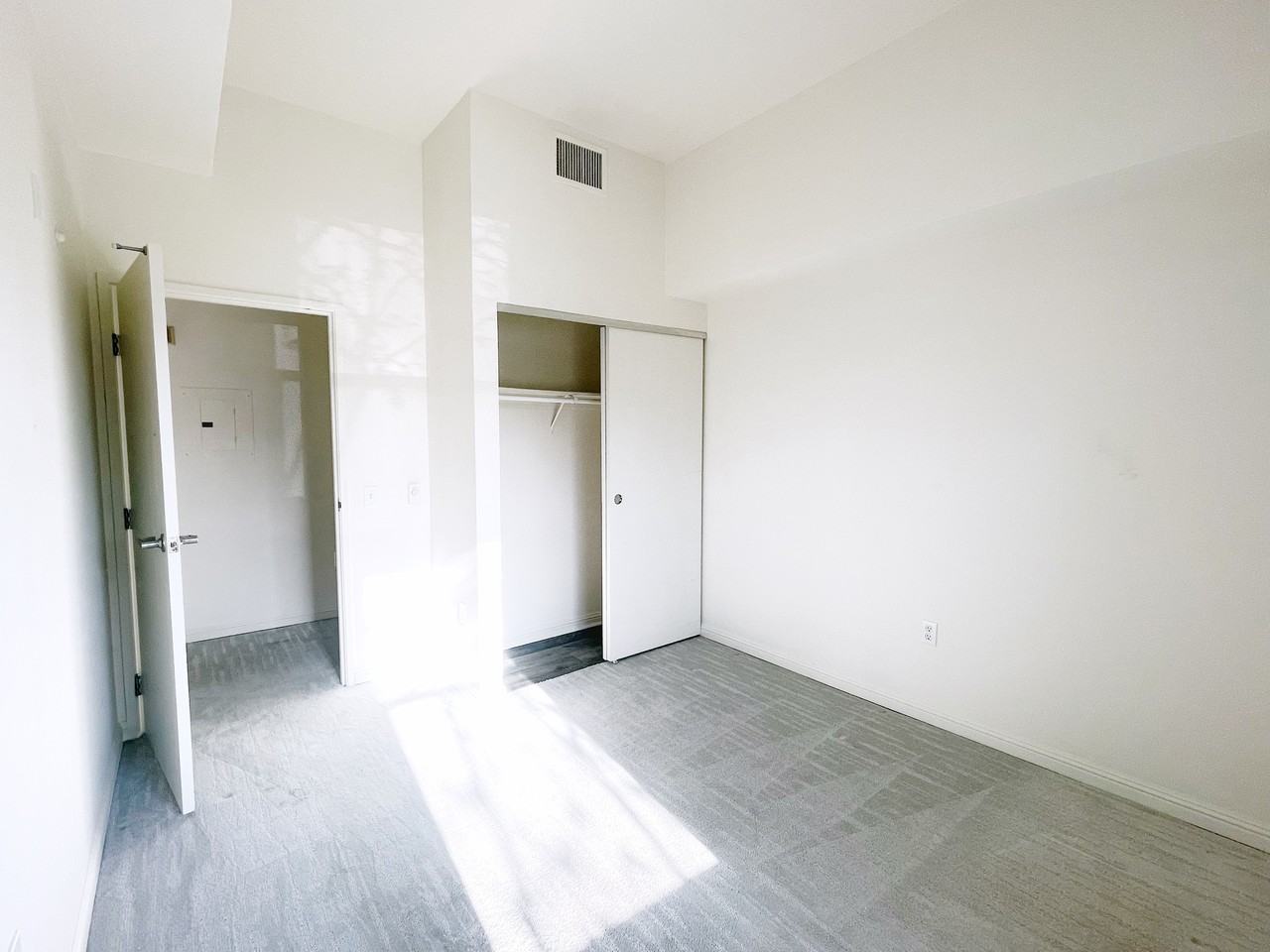 135 Valencia Street #A407 - Photo 7 of 15