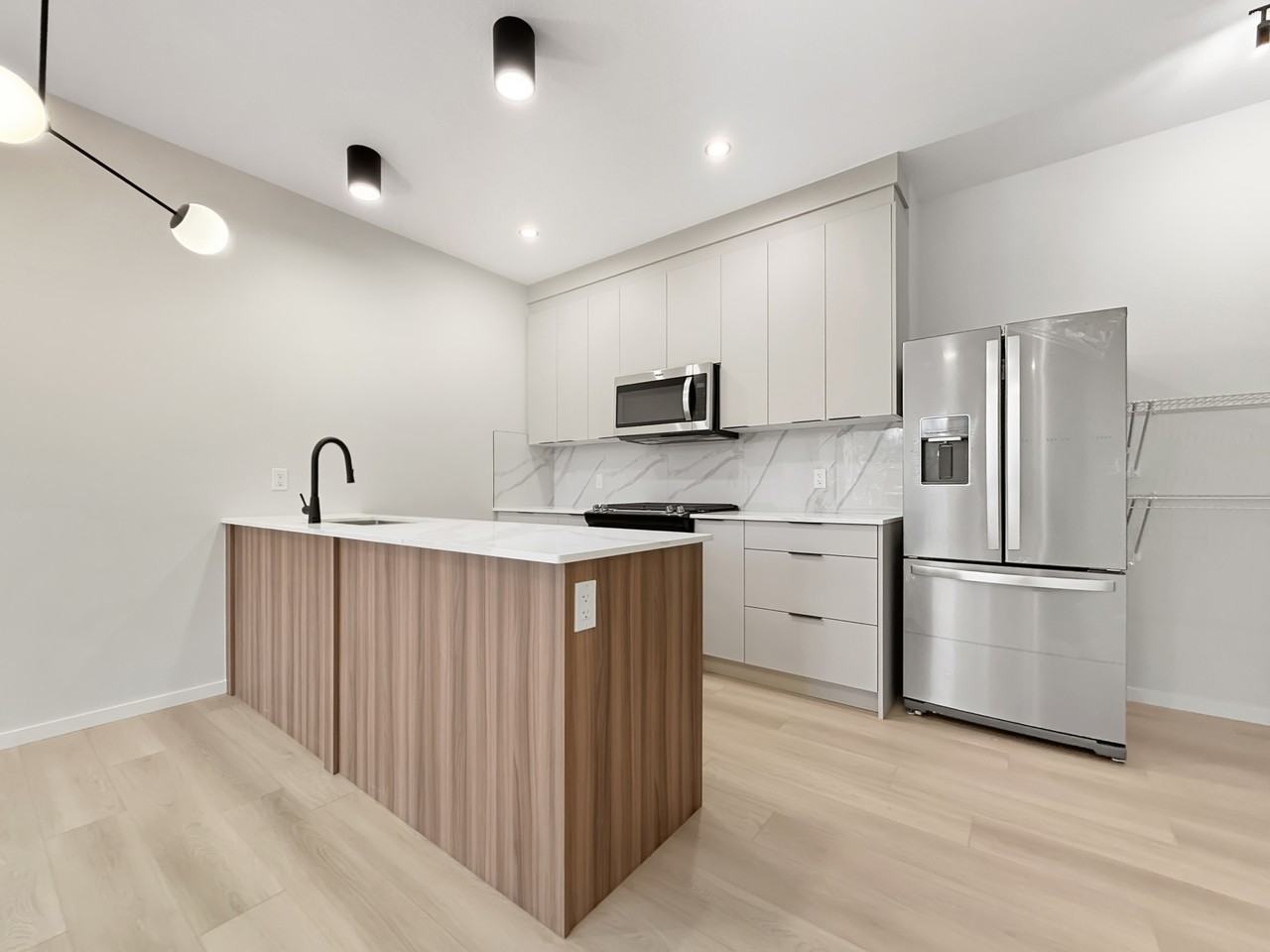 9305 123 Avenue NW #UPPER