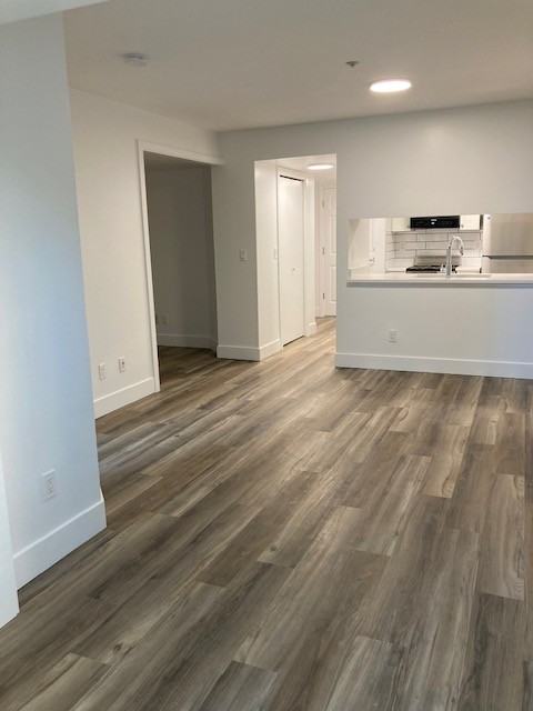 603 West 8th Avenue - Photo 5 of 17