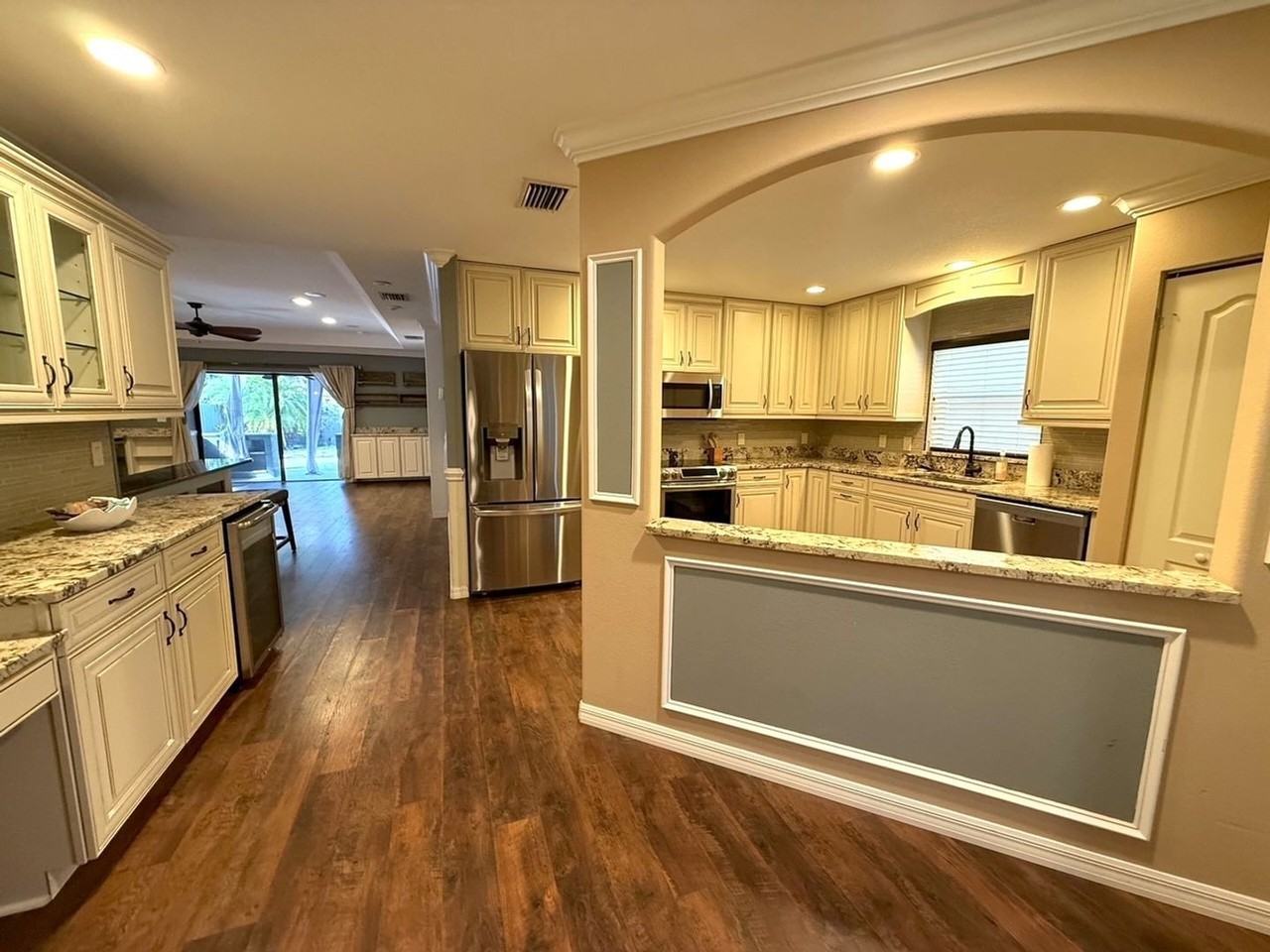 3369 Houle Avenue - Photo 2 of 23