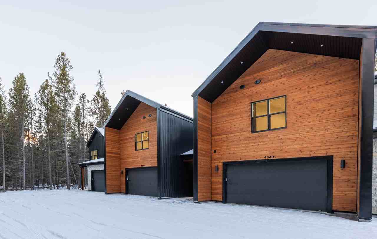 4347 Yeti Ln - Photo 2 of 21