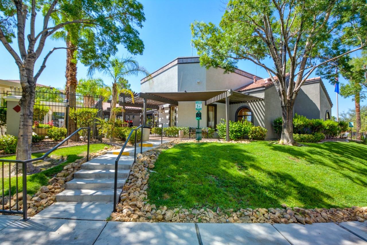 950 SEVEN HILLS DRIVE 222 - Photo 2 of 50