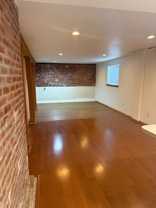 LJ0922 - Photo 1 of 1