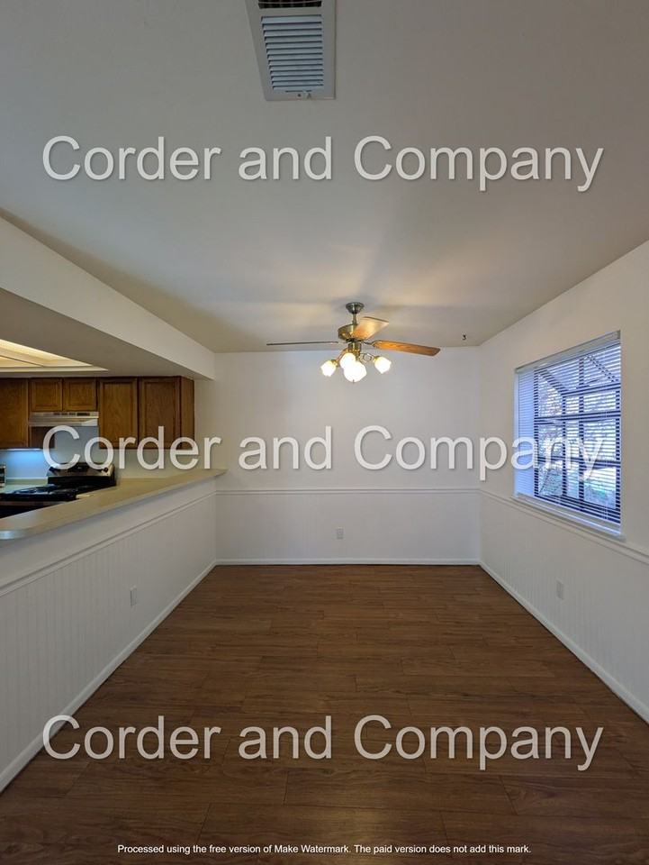 6065 Mckinney Drive Northeast - Photo 7 of 27