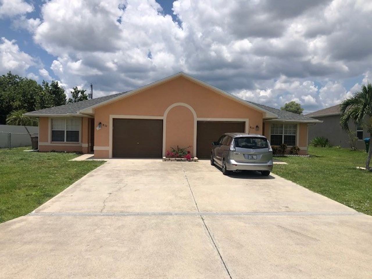 4120 Southwest 7th Place - Photo 2 of 14