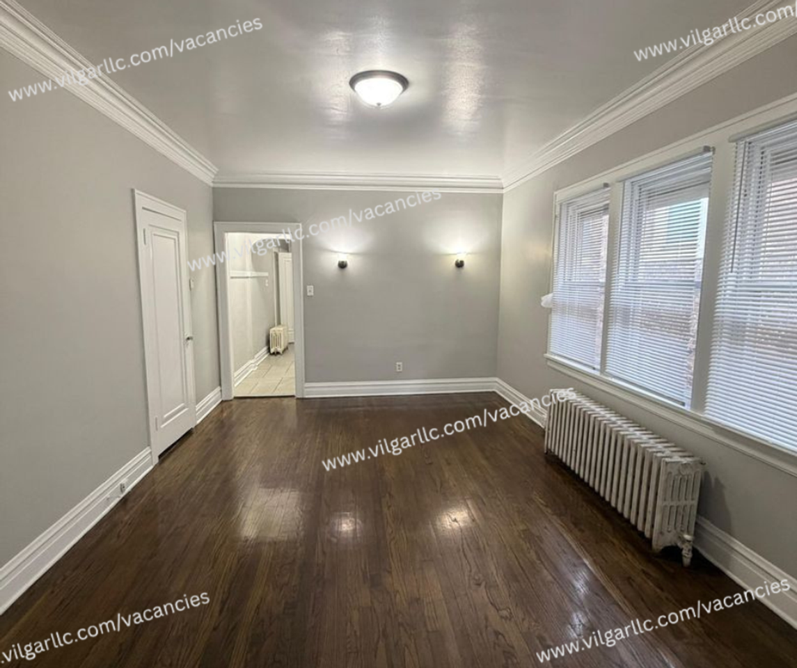 1305 Delaware Street - Photo 5 of 25