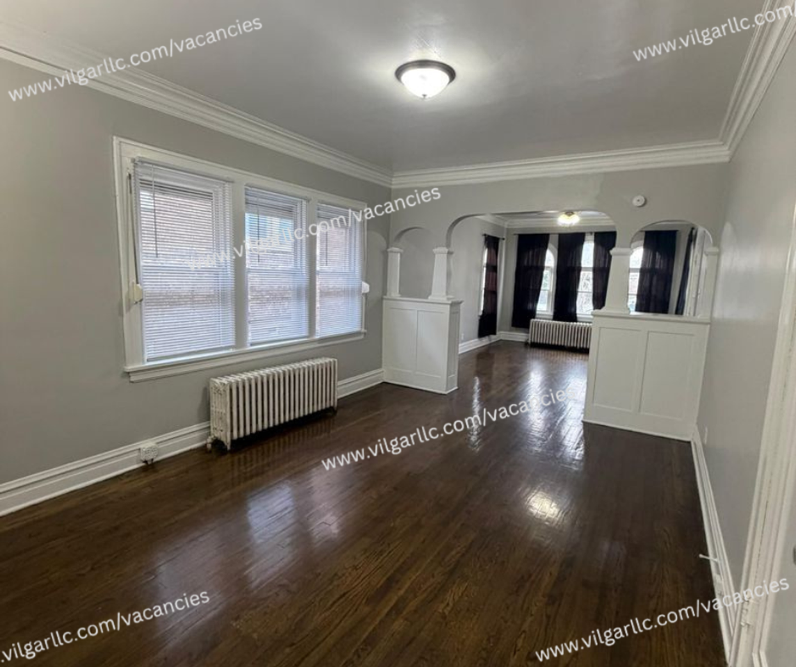 1305 Delaware Street - Photo 6 of 25