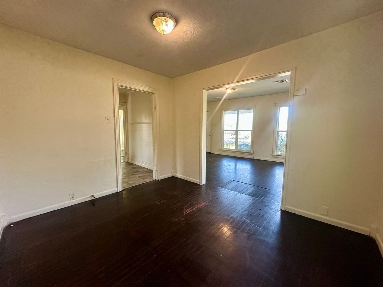 4008 Beverly Drive - Photo 5 of 18