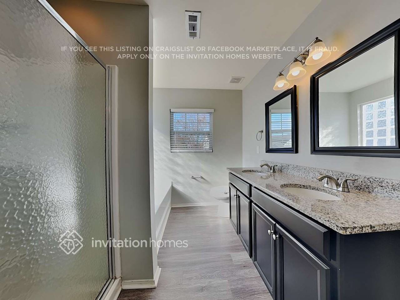 2523 Buckleigh Dr - Photo 4 of 19