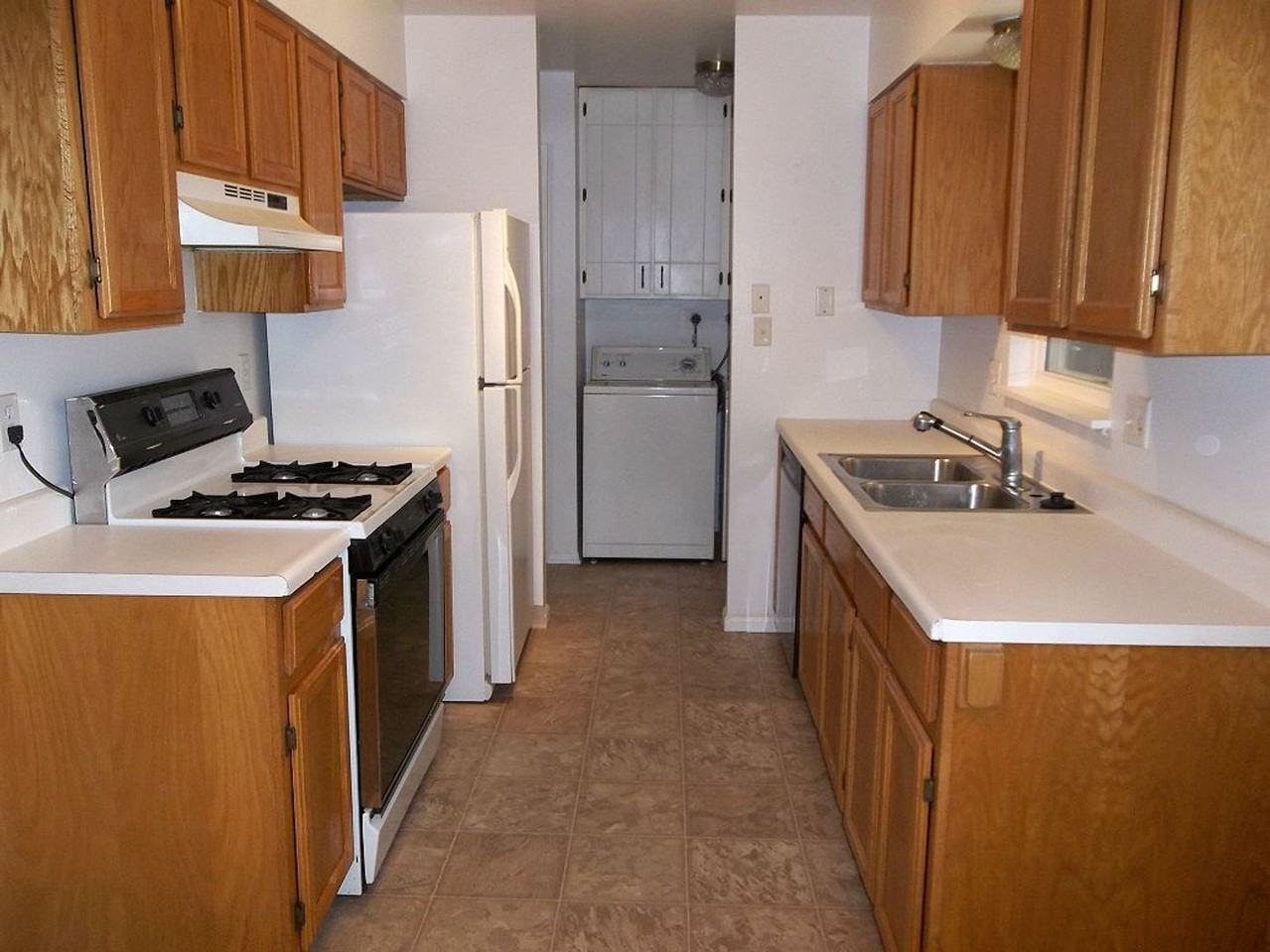 513 North Impala Drive - Photo 4 of 7