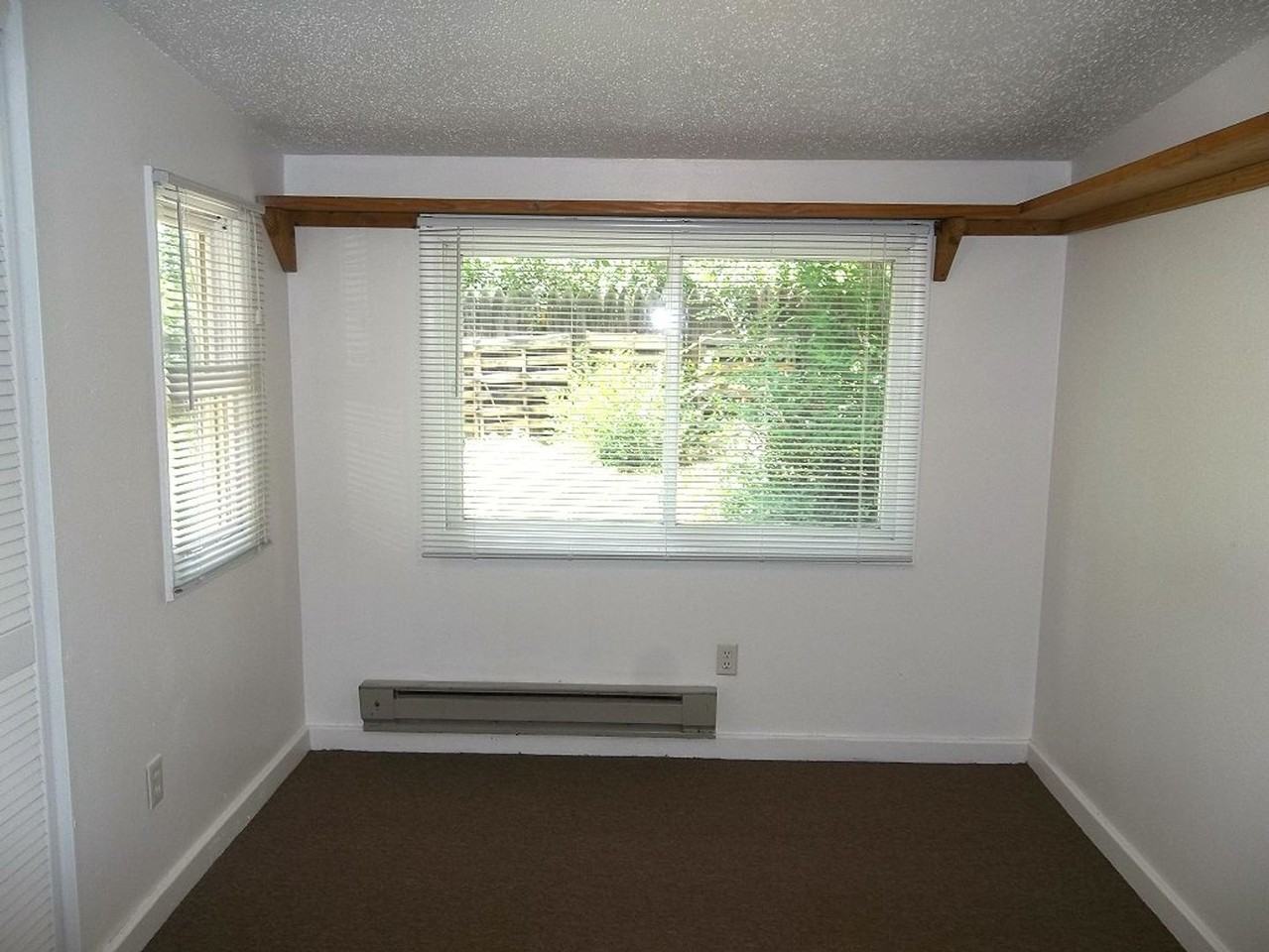 513 North Impala Drive - Photo 6 of 7