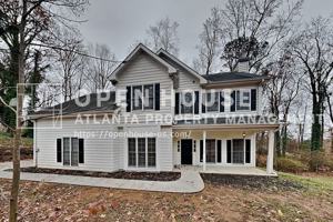 featured image of 3625 Southlake Drive