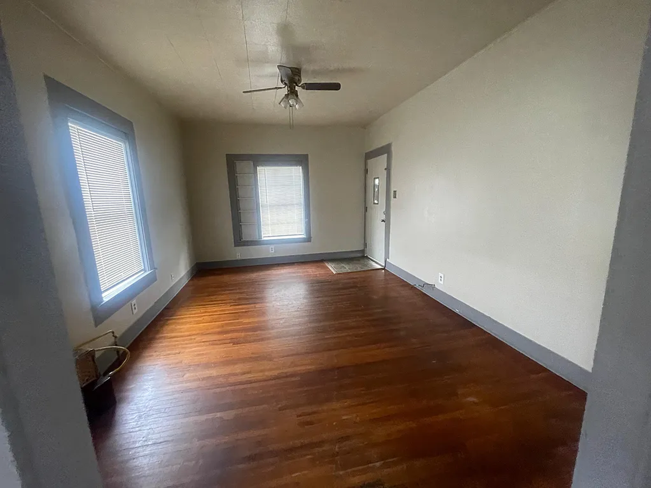 5115 North Main Street - Photo 4 of 7