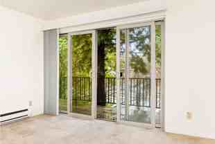 11004 Ne 68th St - Photo 1 of 1