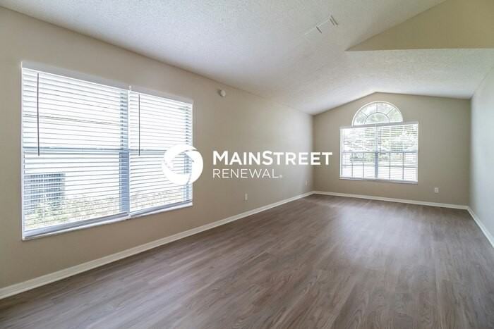 2826 Delcrest Court - Photo 3 of 16