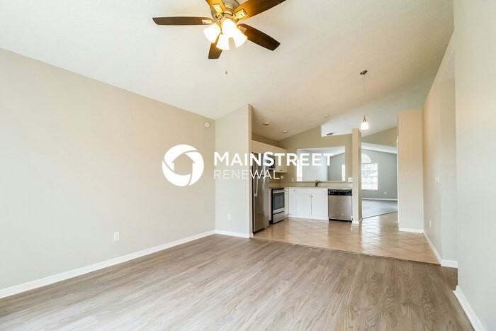 2826 Delcrest Court - Photo 7 of 16