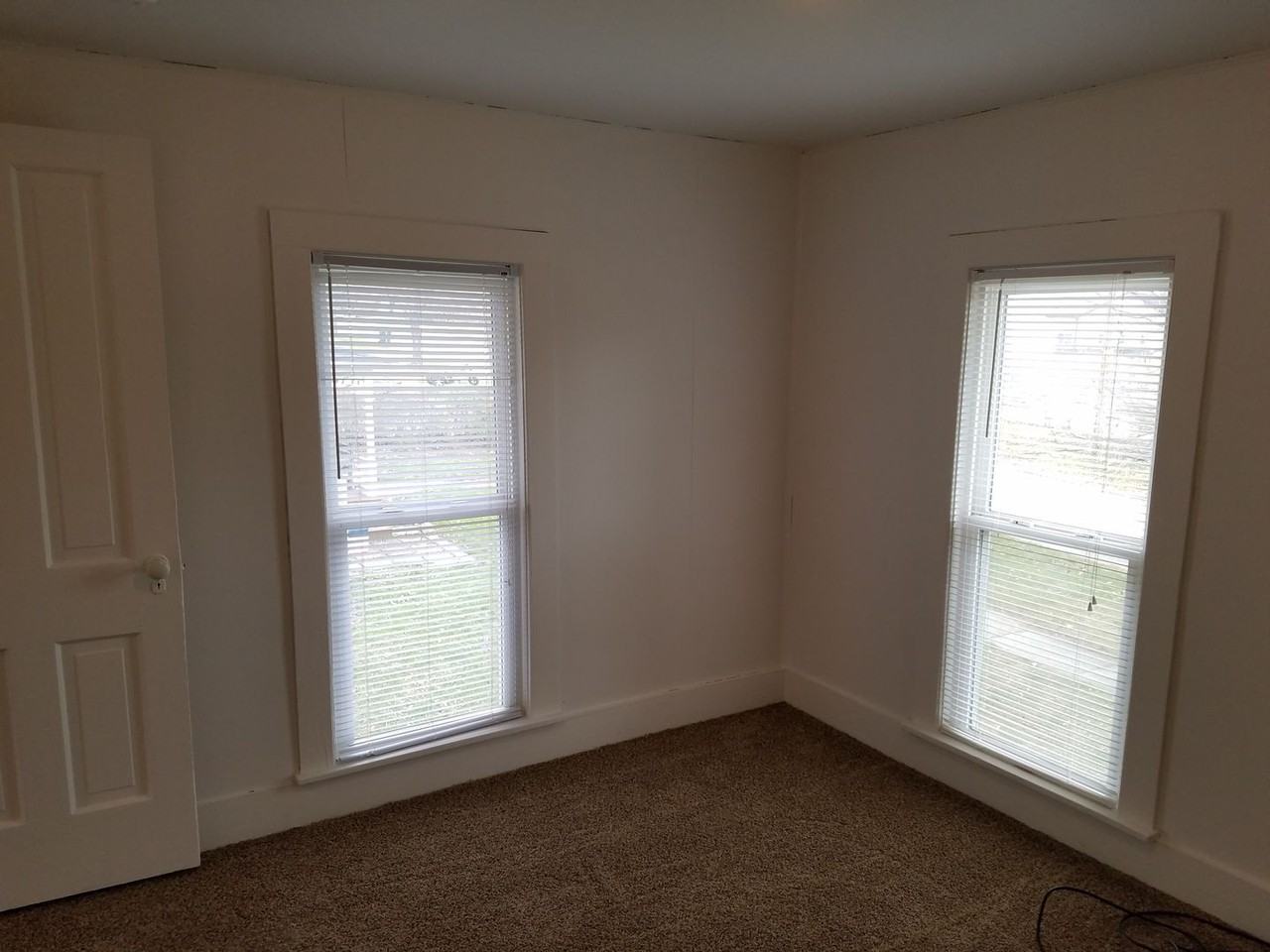 1221 Tremont Street - Photo 6 of 21