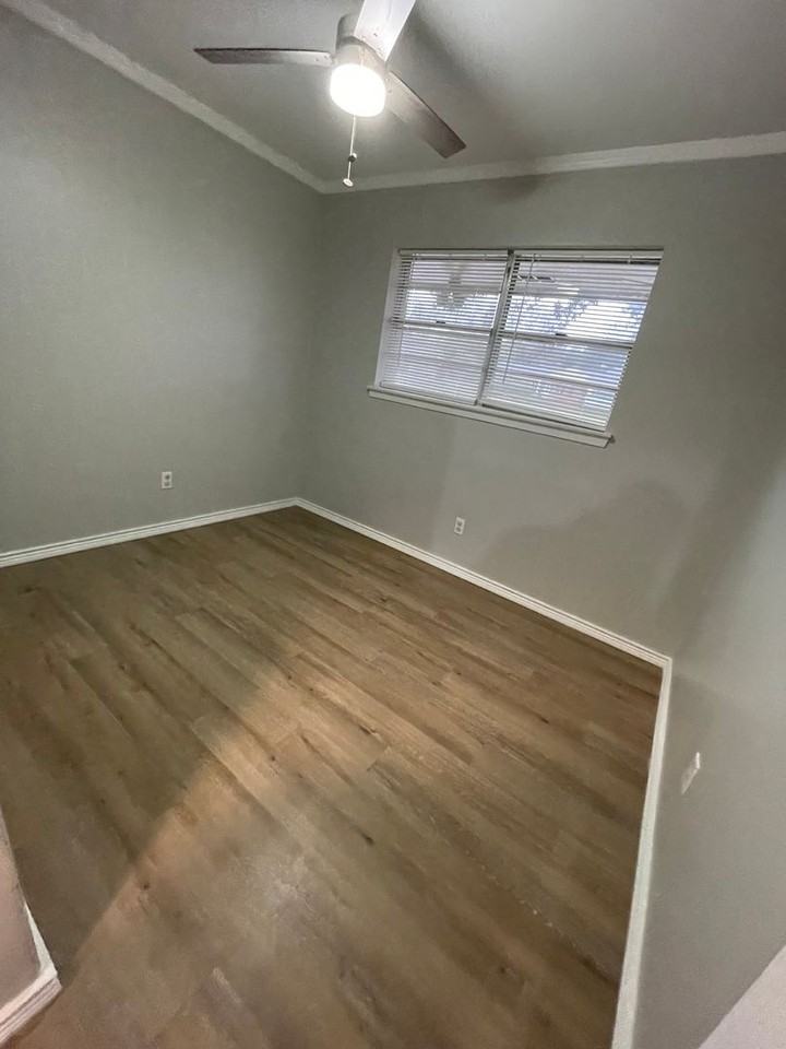 3105 Donald Drive - Photo 4 of 13