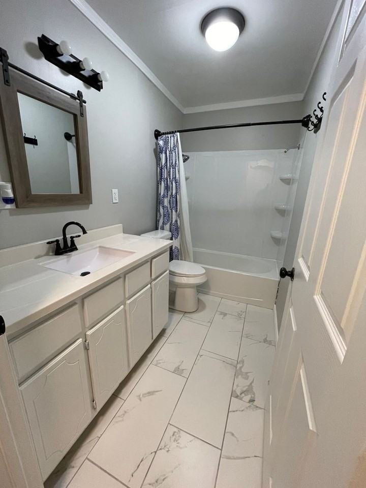 3105 Donald Drive - Photo 5 of 13