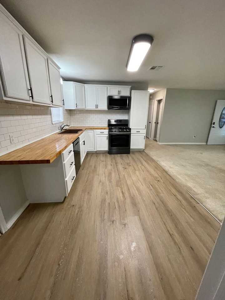 3105 Donald Drive - Photo 7 of 13