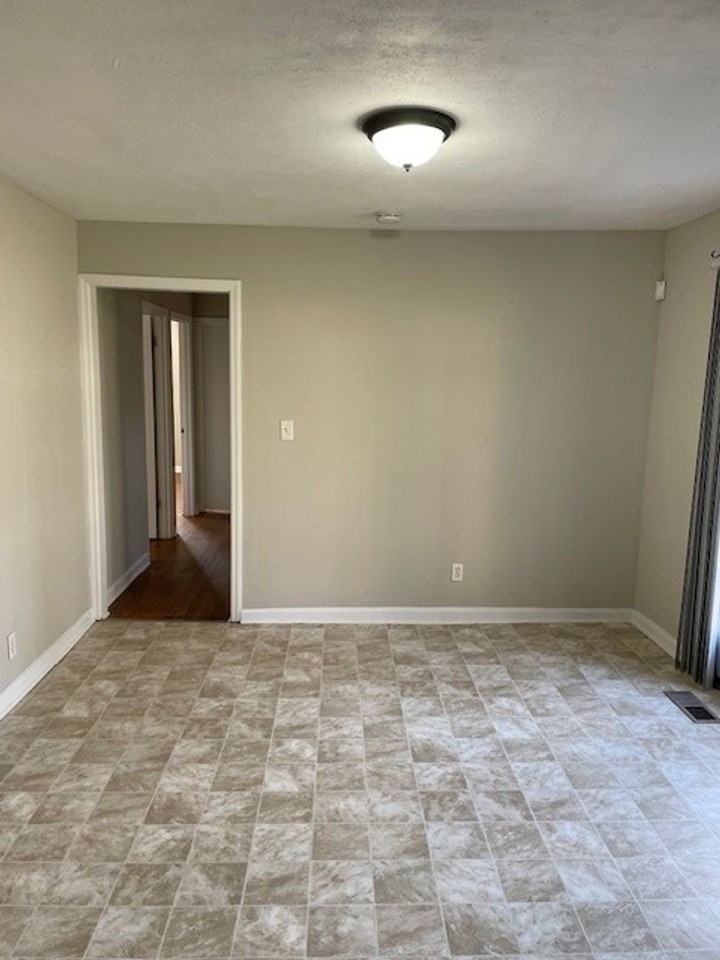 2104 Ollie Street - Photo 7 of 13