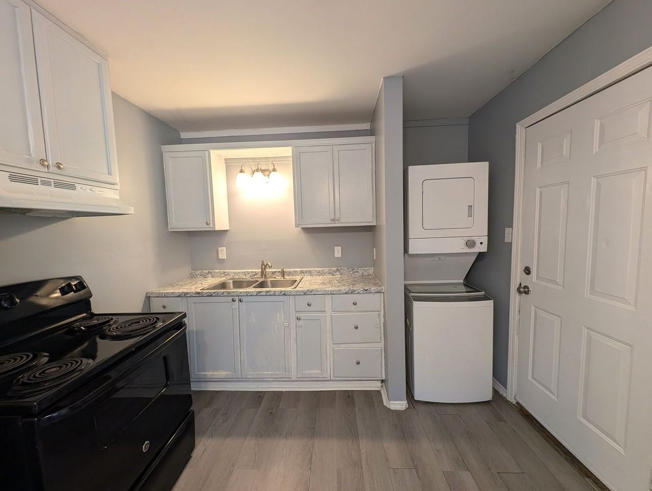 4737 Pineleaf Drive - Photo 2 of 18