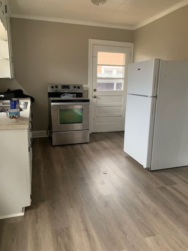 808 Highland Street - Photo 4 of 10