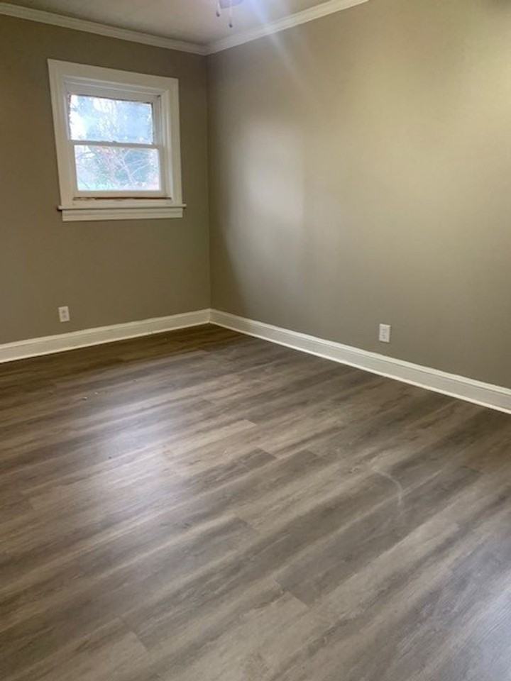 808 Highland Street - Photo 6 of 10