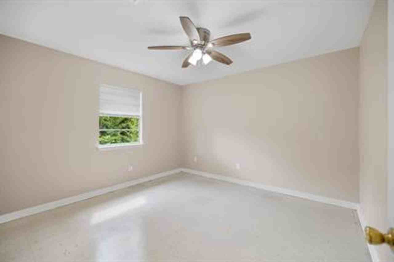 811 South Olive Street - Photo 4 of 13