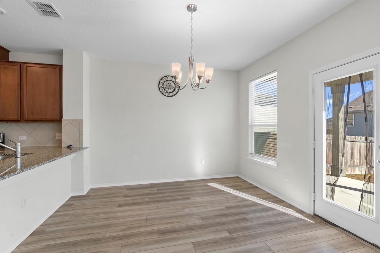 7705 Song Sparrow Drive - Photo 6 of 28