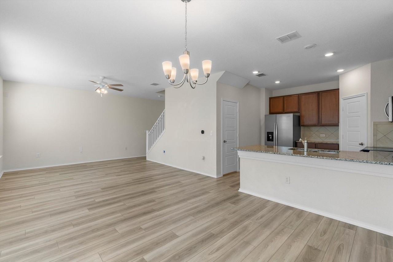 7705 Song Sparrow Drive - Photo 7 of 28