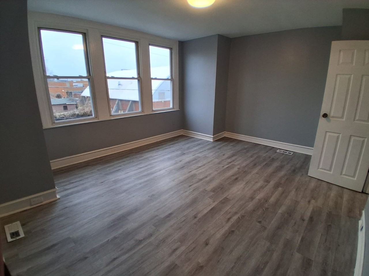 112 North 7th Street - Photo 5 of 13